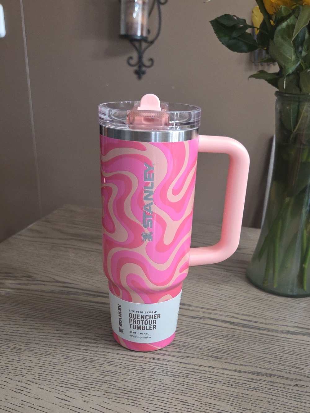 Stanley Pink Sorbert Groove Quencher Tumbler with Handle